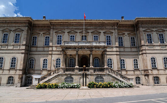 HIZLI TRENLE SİVAS TUNCELİ MUNZUR VADİSİ KEMALİYE DİVRİĞİ TURU