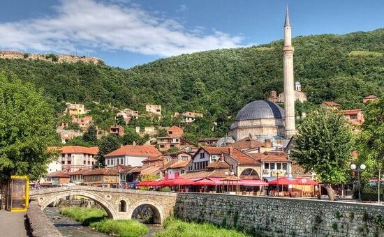 Kosovalı Büyük Balkanlar