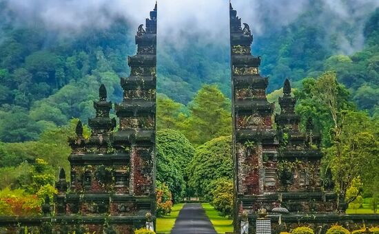 ELEGANT BALI & PHUKET