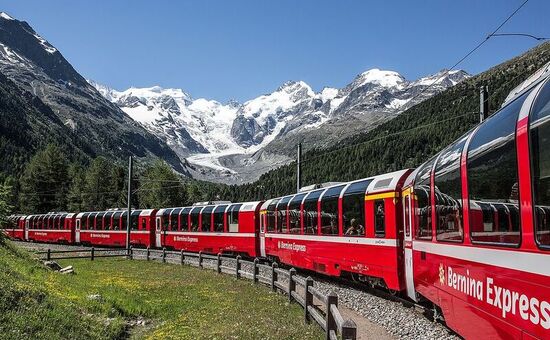 ANKARA`DAN BERNİNA EXPRESS ILE BİR AVRUPA MASALI TURU SunExpress Havayolları ile 7 gece 2026 YAZ / ESB ZRH ESB