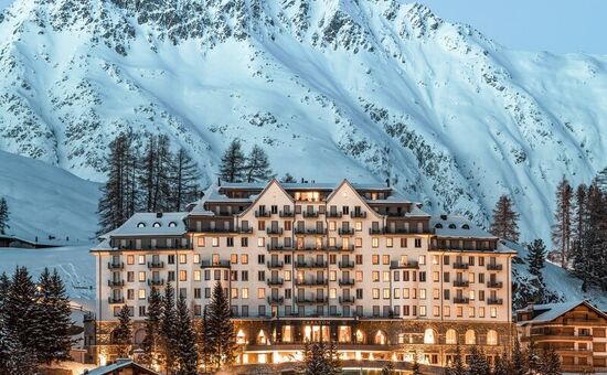 BERNİNA EKSPRESS ILE NOEL PAZARLARI TURU Pegasus Havayolları ile 4 gece