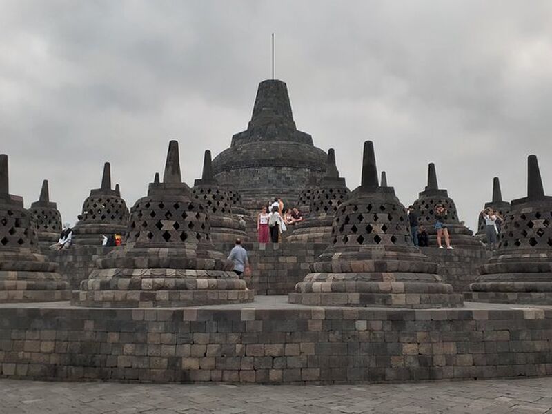 ENDONEZYA MALEZYA BALİ TURU