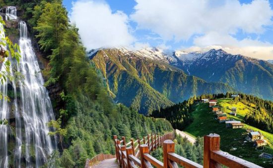GRUP SONBAHAR ÖZEL EFTENİ GÖLÜ DÜZCE ŞELALER TURU GÜNÜBİRLİK