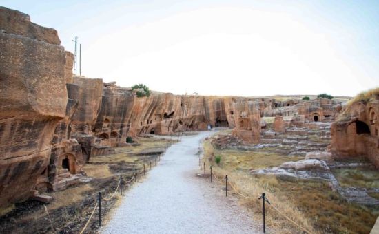29 EKİM ÖZEL UÇAKLI BUTİK URFA MARDİN DİYARBAKIR TURU