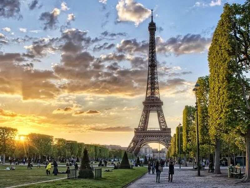 ELEGANT BENELUX & ALSACE & PARIS AnadoluJet Hava Yolları ile 7 Gece