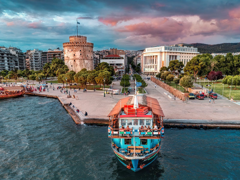 Yılbaşı Yunanistan Selanik - Kalambaka - Kavala Turu 2 Gece 4 Gün