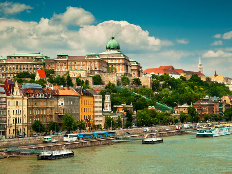 5 ÜLKE ILE MEGA ORTA AVRUPA Pegasus Havayolları ile 7 gece