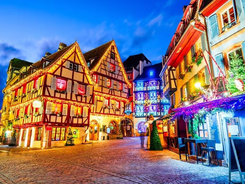 Comfort Alsace Fransa Almanya İsviçre Noel Pazarları Turu Pegasus Hava Yolları ile 3 Gece Ekstra Turlar Dahil Kasım-Aralık 2026
