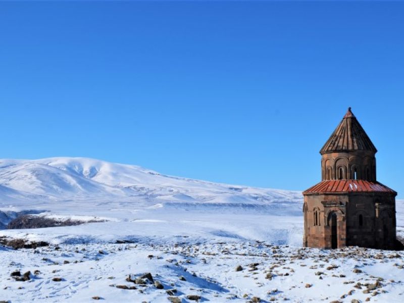 Turistik Doğu Ekspresi İle Kars Erzurum Turu Uçak İle Gidiş Tren İle Dönüş